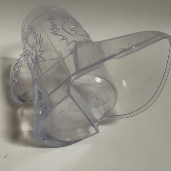 Plastic Cowboy Boot Cups and Shot Glasses (4) - Picture 6 of 12